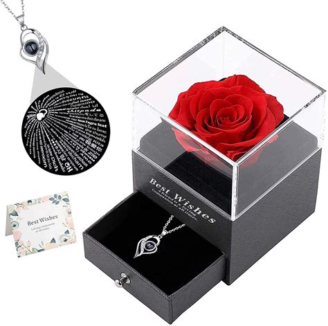 rose gift box with necklace